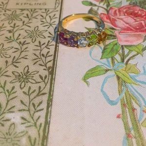 Gemstone ring signed “925”